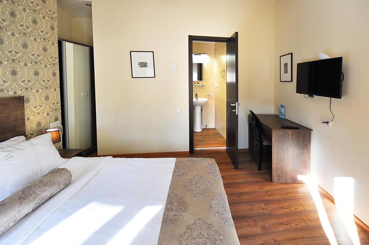 Hotel Tekla Palace By Urban 3*